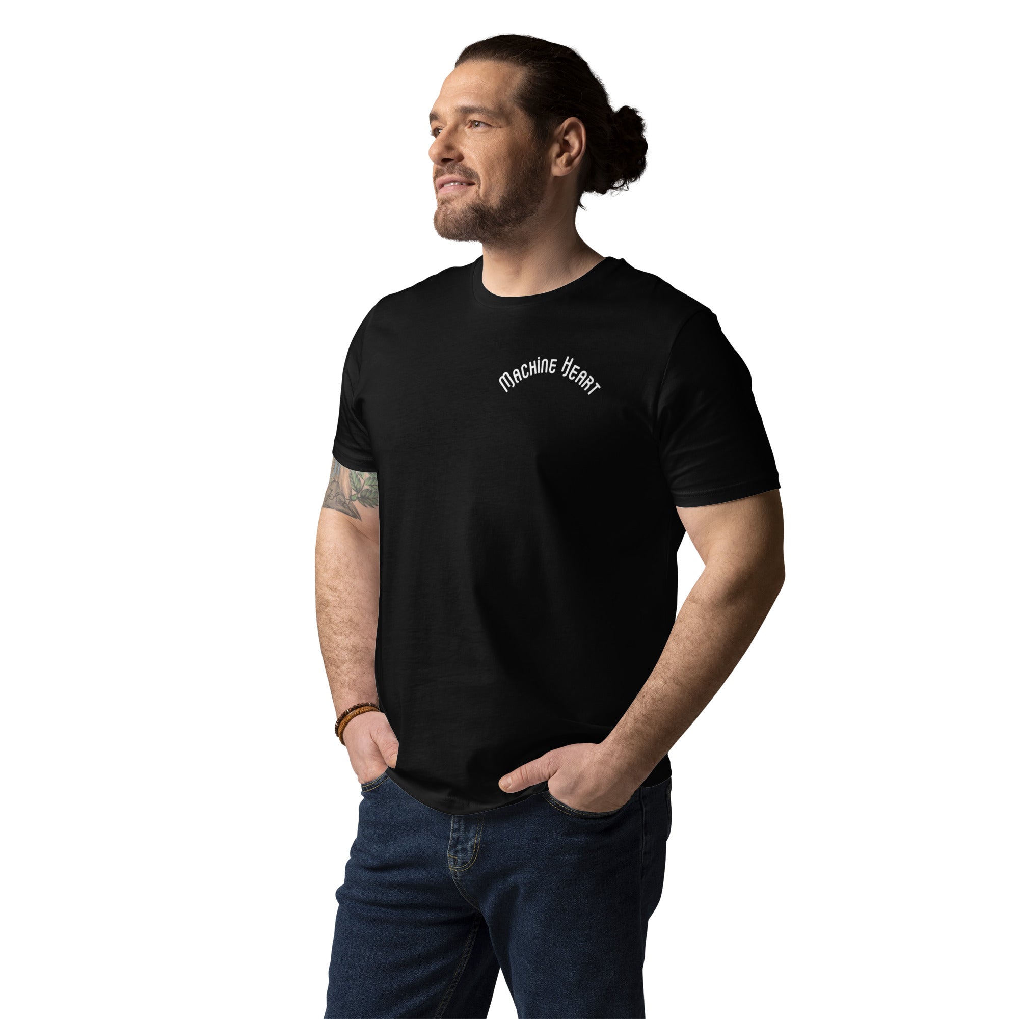 T-shirt noir Machine Heart – porté, streetwear éco-responsable unisexe